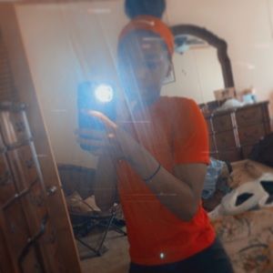 Meet your Posher, Latisha